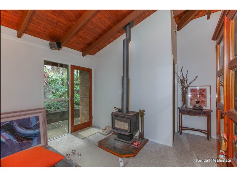 12 Kamet Court, Tamborine Mountain QLD 4272