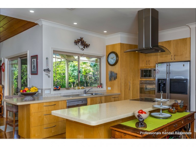 26-28 Alpine Terrace, Tamborine Mountain QLD 4272