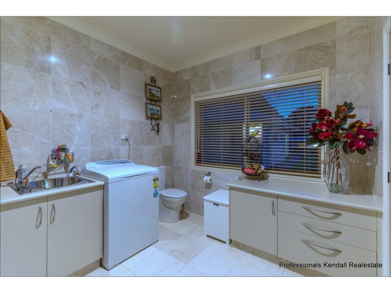 26-28 Alpine Terrace, Tamborine Mountain QLD 4272