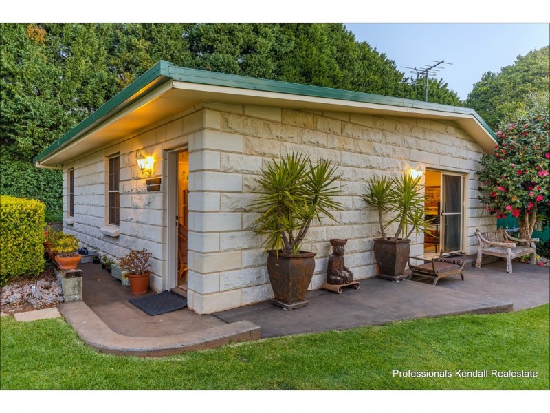26-28 Alpine Terrace, Tamborine Mountain QLD 4272