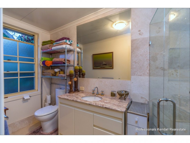 26-28 Alpine Terrace, Tamborine Mountain QLD 4272