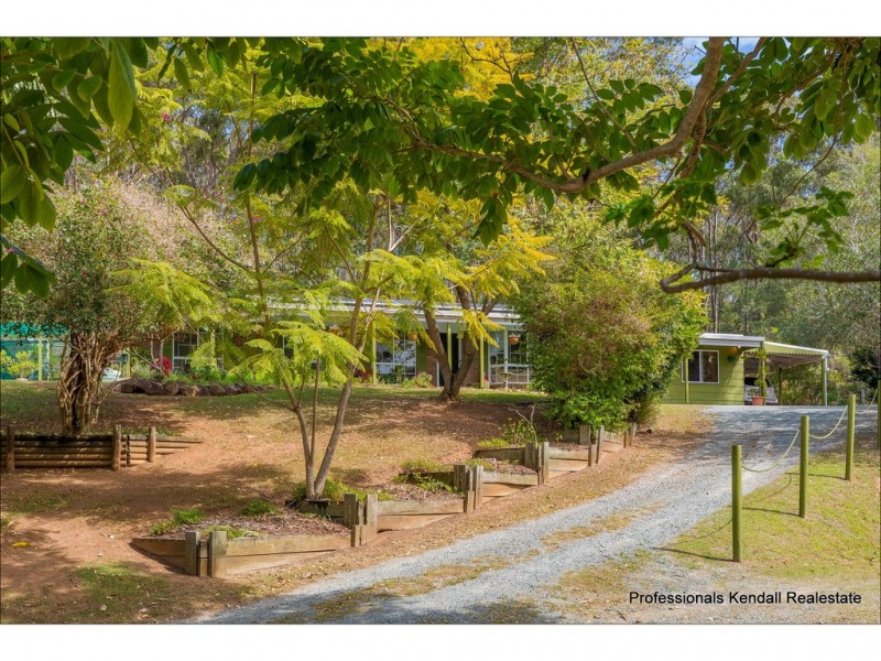 11-15 Curio Court, Tamborine QLD 4270