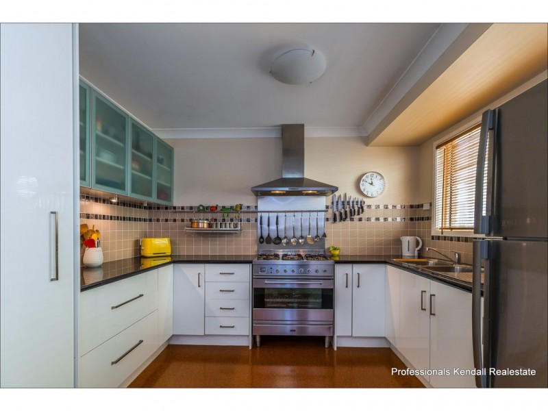 11-15 Curio Court, Tamborine QLD 4270