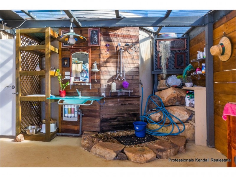 20 Wildflower Court, Clagiraba QLD 4211