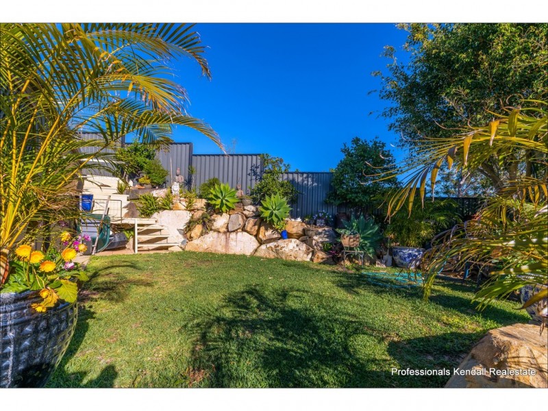 20 Wildflower Court, Clagiraba QLD 4211