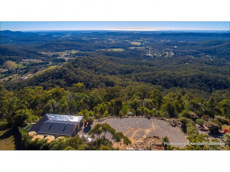 20 Wildflower Court, Clagiraba QLD 4211