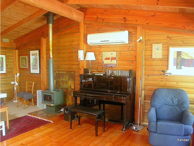 16 Ocean View Parade, Tamborine Mountain QLD 4272