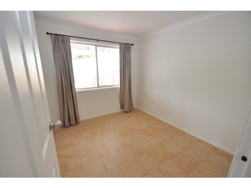 69 Magnetic Drive, Eagle Heights QLD 4271