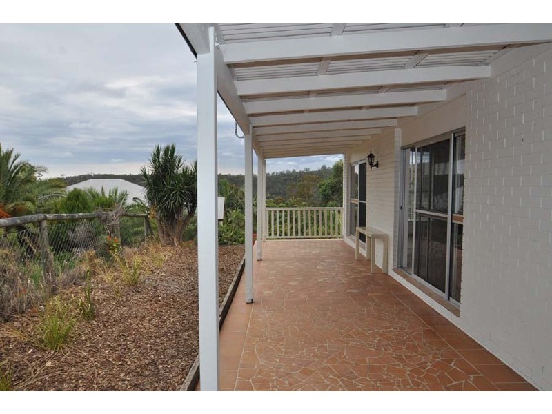 69 Magnetic Drive, Eagle Heights QLD 4271