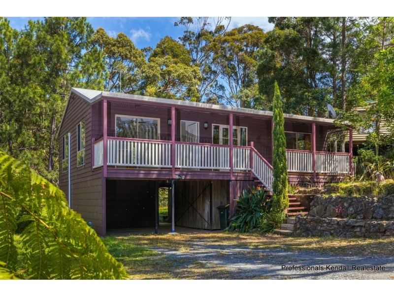 20 Demavend Drive, Tamborine Mountain QLD 4272
