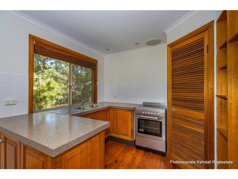 20 Demavend Drive, Tamborine Mountain QLD 4272