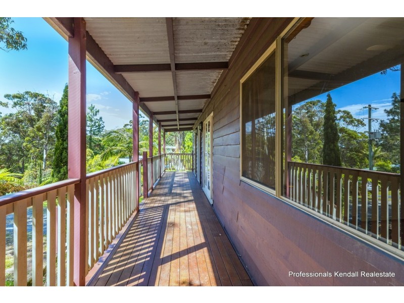 20 Demavend Drive, Tamborine Mountain QLD 4272