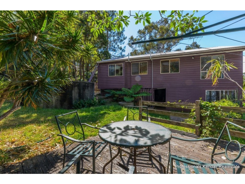 20 Demavend Drive, Tamborine Mountain QLD 4272