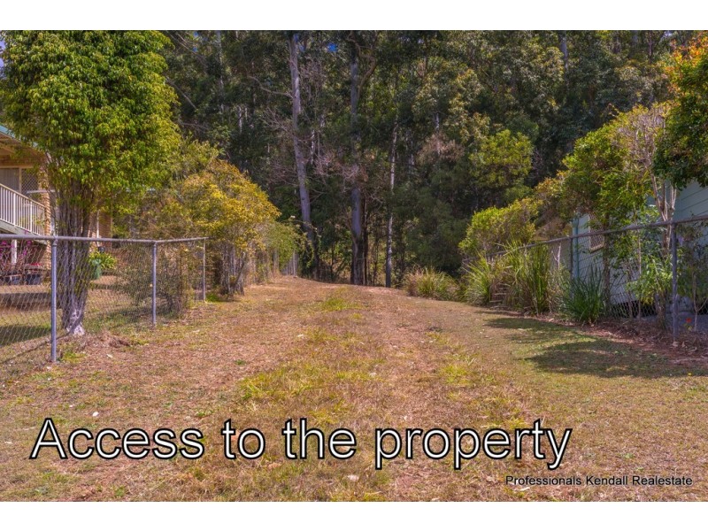 13 Ambon Court, Tamborine Mountain QLD 4272