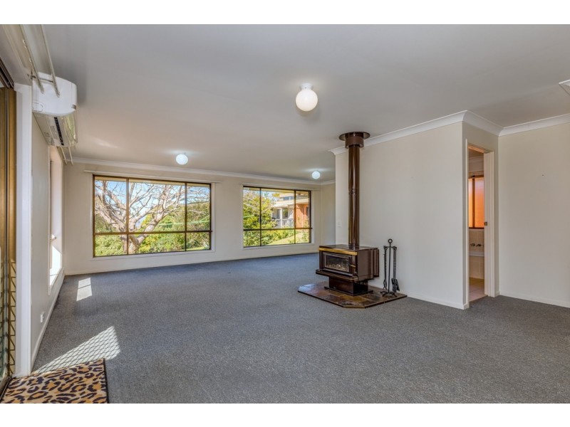 26 Jenyns Road, Tamborine Mountain QLD 4272