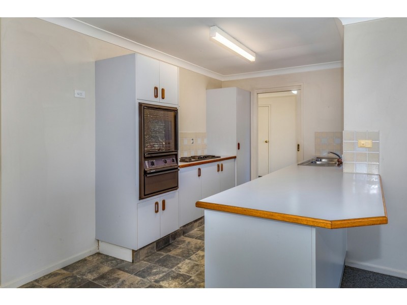 26 Jenyns Road, Tamborine Mountain QLD 4272