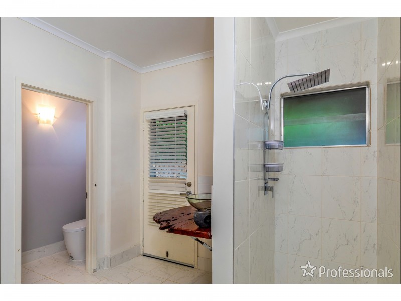 111 Guanaba Road, Tamborine Mountain QLD 4272