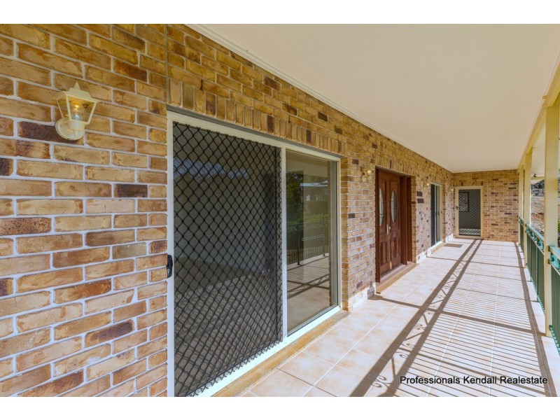 541 Henri Robert Drive, Tamborine Mountain QLD 4272