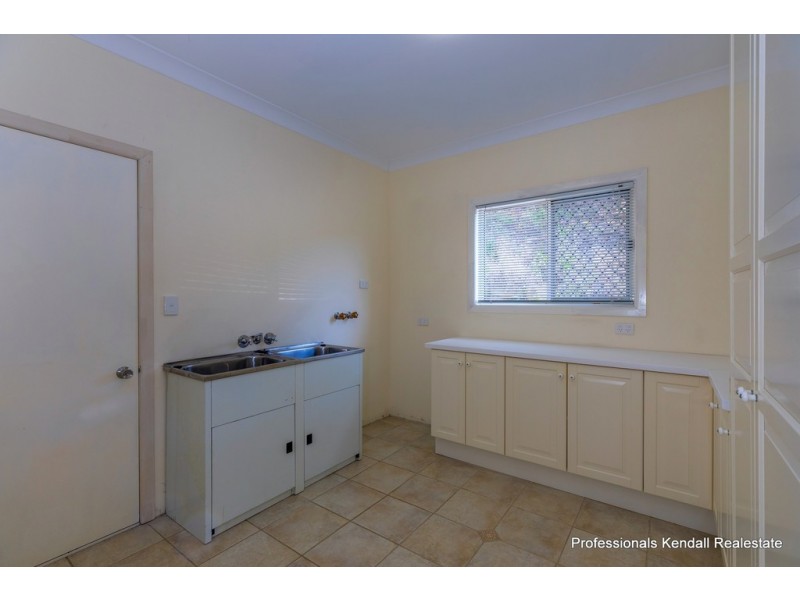 541 Henri Robert Drive, Tamborine Mountain QLD 4272