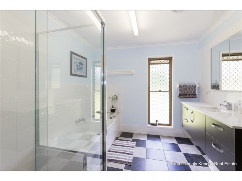 49-51 Licuala Drive, Tamborine Mountain QLD 4272