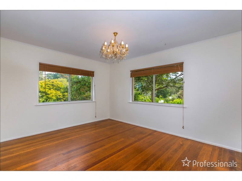 1 Manitzky Road, Tamborine Mountain QLD 4272