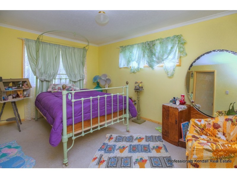 28 Tolima Drive, Tamborine Mountain QLD 4272