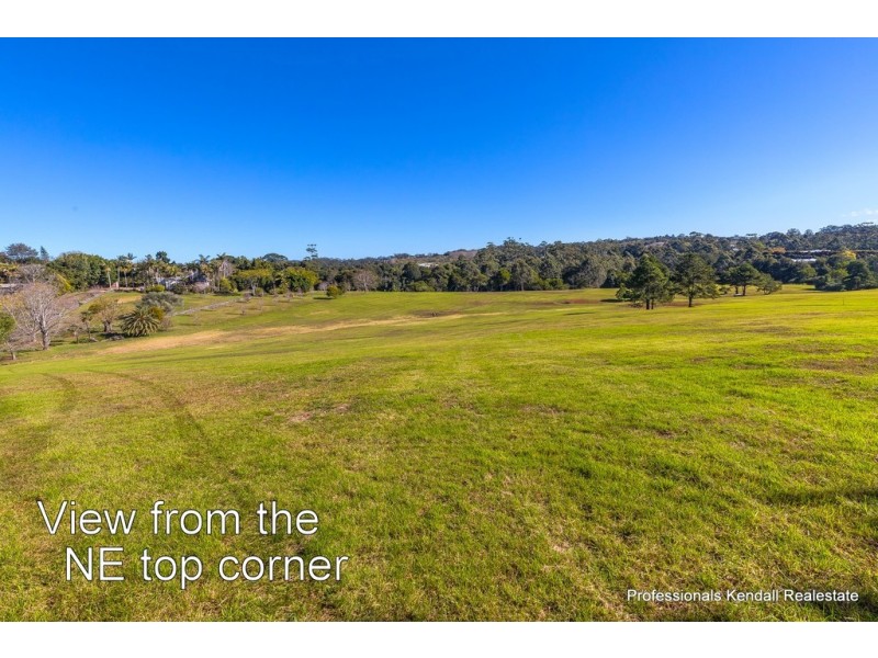 83 Curtis Road, Tamborine Mountain QLD 4272