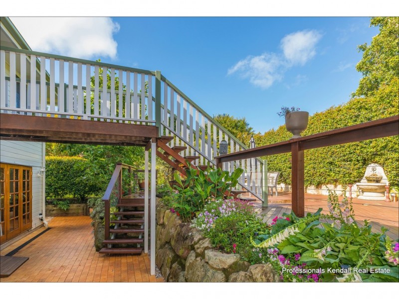 71 Coomera Gorge Drive, Tamborine Mountain QLD 4272