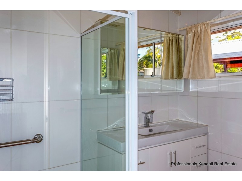 3 Cocos Street, Tamborine Mountain QLD 4272