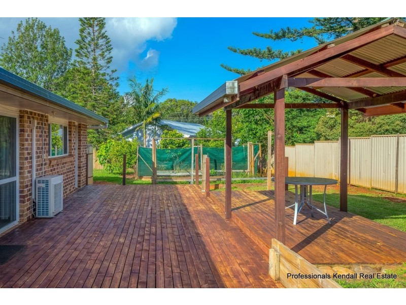 3 Cocos Street, Tamborine Mountain QLD 4272