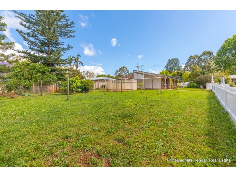 3 Cocos Street, Tamborine Mountain QLD 4272