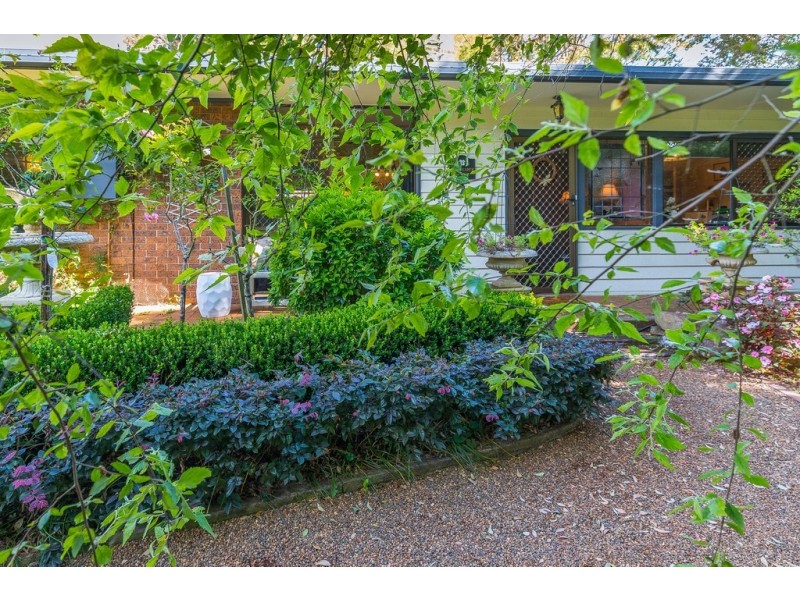 137-139 Beacon Road, Tamborine Mountain QLD 4272