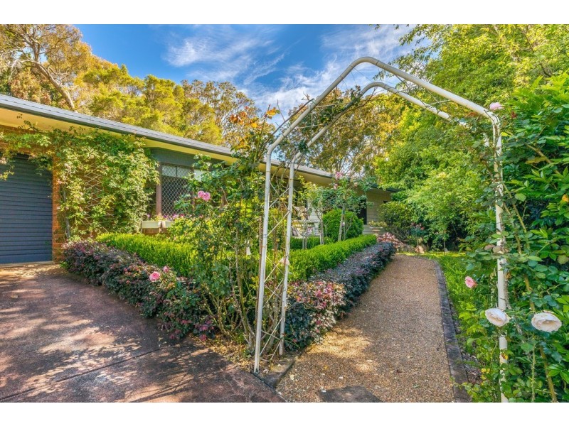 137-139 Beacon Road, Tamborine Mountain QLD 4272
