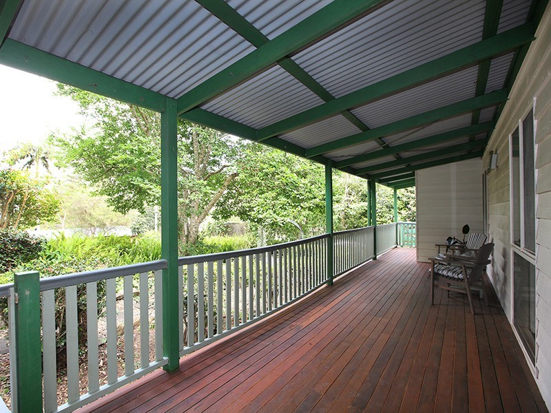34 Kinabalu Drive, Tamborine Mountain QLD 4272