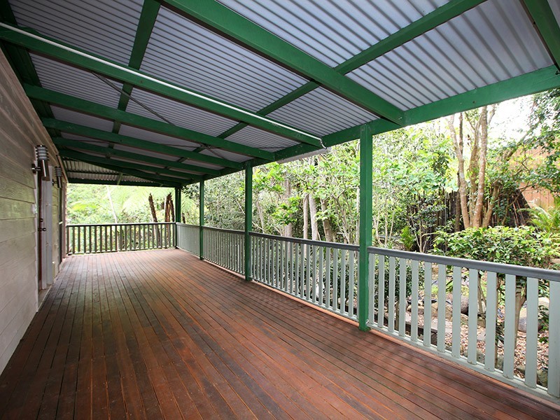 34 Kinabalu Drive, Tamborine Mountain QLD 4272