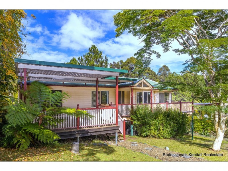 22 Tolima Drive, Tamborine Mountain QLD 4272