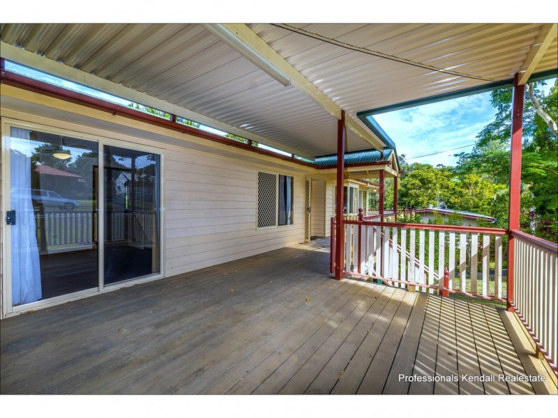22 Tolima Drive, Tamborine Mountain QLD 4272