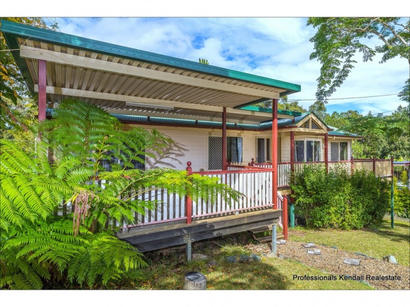 22 Tolima Drive, Tamborine Mountain QLD 4272
