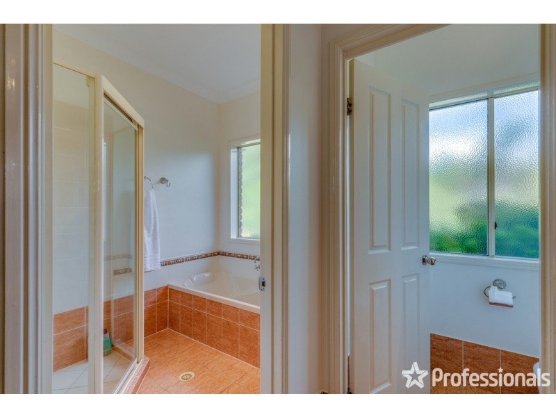 60-62 Bateke Road, Tamborine Mountain QLD 4272