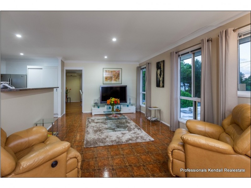 9 Saguaro Court, Tamborine Mountain QLD 4272