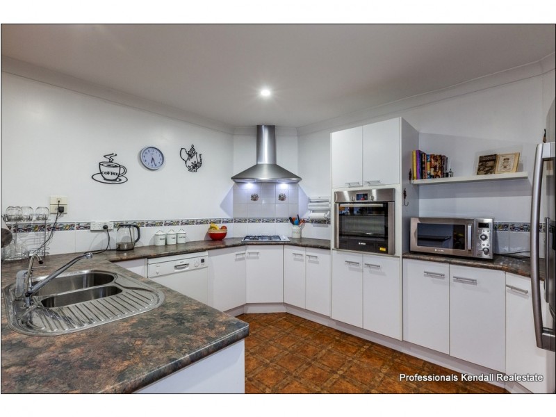 9 Saguaro Court, Tamborine Mountain QLD 4272