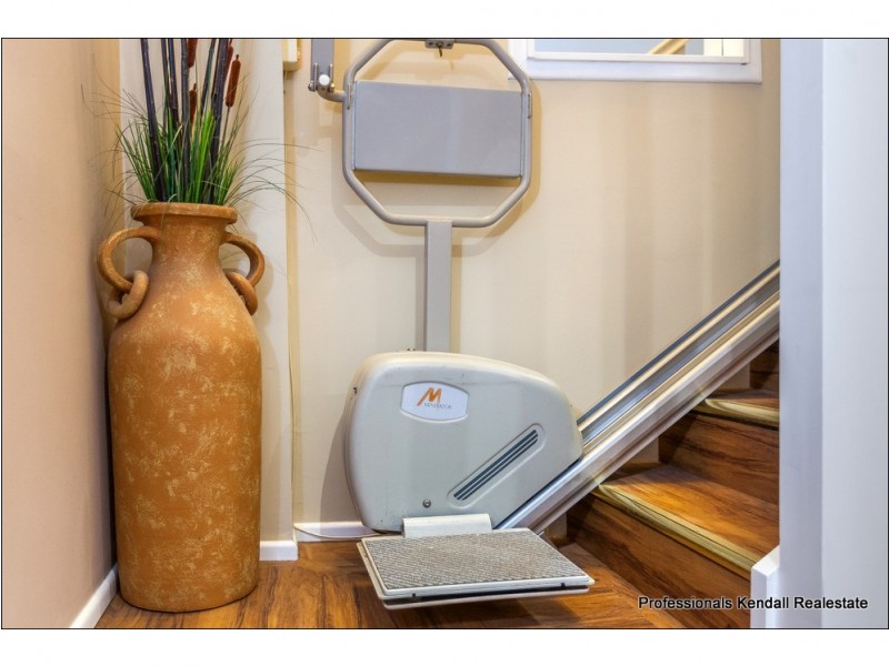 9 Saguaro Court, Tamborine Mountain QLD 4272