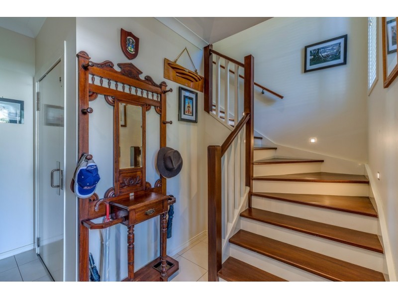 41-43 Cliff Way, Tamborine Mountain QLD 4272