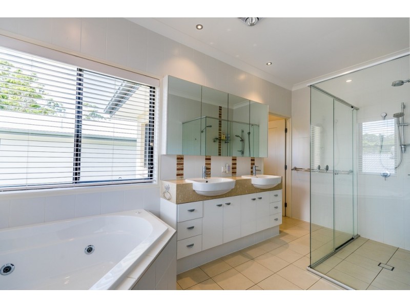 41-43 Cliff Way, Tamborine Mountain QLD 4272