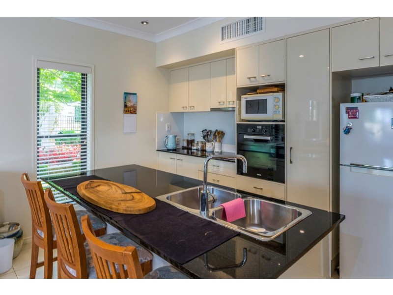 41-43 Cliff Way, Tamborine Mountain QLD 4272