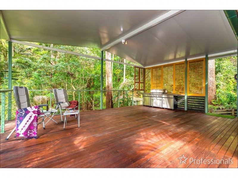 5 Kinabalu Drive, Tamborine Mountain QLD 4272