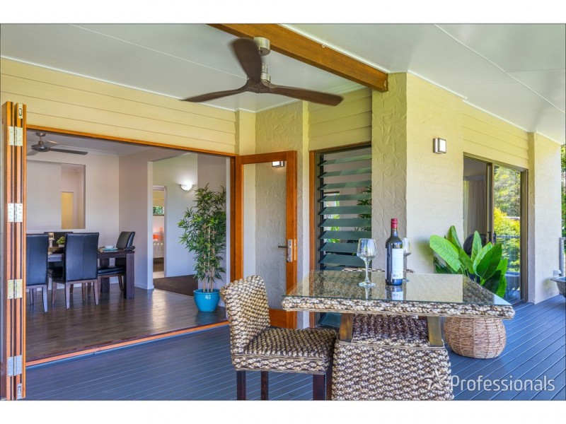 12 Carey Parade, Tamborine Mountain QLD 4272