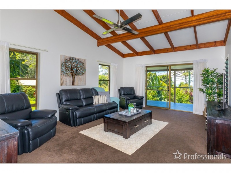 12 Carey Parade, Tamborine Mountain QLD 4272