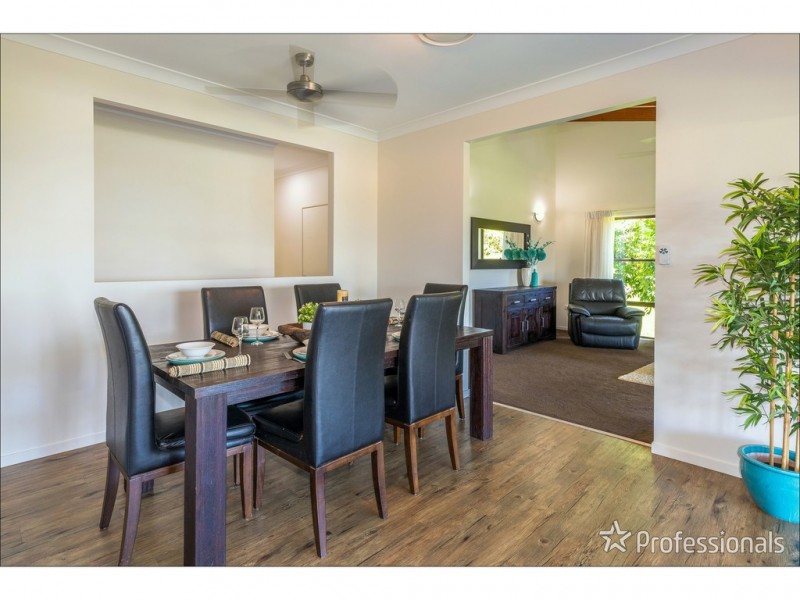 12 Carey Parade, Tamborine Mountain QLD 4272