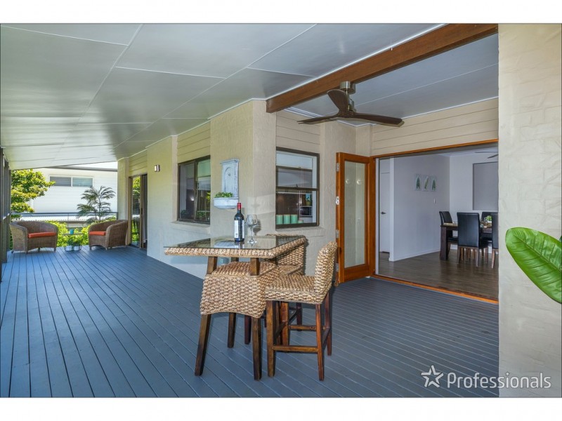 12 Carey Parade, Tamborine Mountain QLD 4272